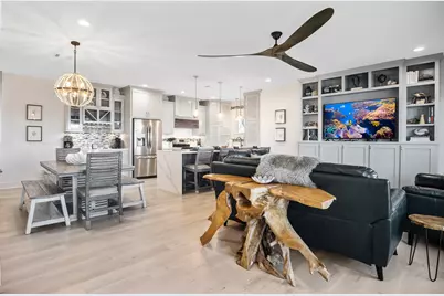 2798 Tradewind Lane, Crystal Beach, TX 77650 - Photo 4