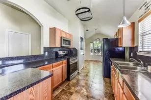 7450 Ida Wells Forest Dr, Houston, TX 77016 - Photo 12