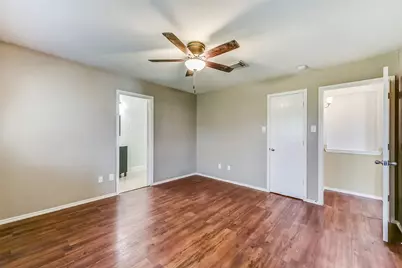 7450 Ida Wells Forest Drive, Houston, TX 77016 - Photo 22