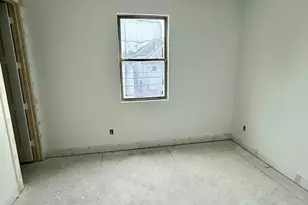 711 E 26th St, Houston, TX 77009 - Photo 14