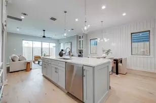 711 E 26th St, Houston, TX 77009 - Photo 26