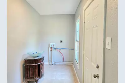 532 Bayshore Drive, La Porte, TX 77571 - Photo 14