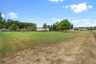 16450 Stonewall St, Conroe, TX 77303 - Photo 36