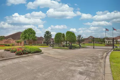 3310 Spring Landing Lane, Pearland, TX 77584 - Photo 24