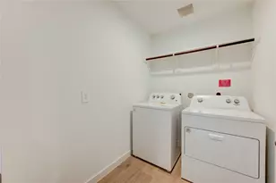 31727 Hallington Hl Ln, Fulshear, TX 77441 - Photo 32