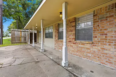 5214 Lawn Arbor Drive, Houston, TX 77066 - Photo 38