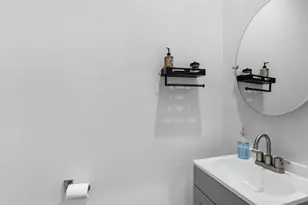 2222 Wavell St, Houston, TX 77088 - Photo 12