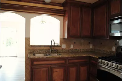 3910 Starbridge Pointe Lane, Katy, TX 77449 - Photo 10