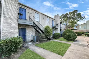 9700 Leawood Blvd, Houston, TX 77099 - Photo 4