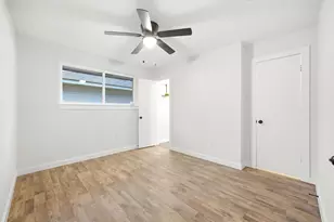 6418 Silver Chalice Dr, Houston, TX 77088 - Photo 24