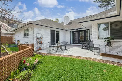 10207 Scofield Lane, Houston, TX 77096 - Photo 32