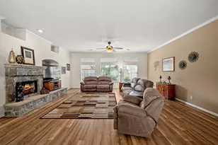 13518 Pemberwick Park Ln, Houston, TX 77070 - Photo 16
