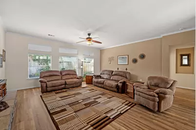 13518 Pemberwick Park Lane, Houston, TX 77070 - Photo 16