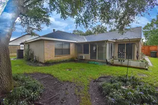 522 7th St, Sugar Land, TX 77498 - Photo 46