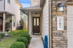 267 Bloomhill Pl, Magnolia, TX 77354 - Photo 2