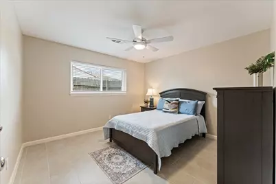 11314 Hillcroft Avenue, Houston, TX 77035 - Photo 26