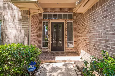 3318 Thistlegrove Lane, Sugar Land, TX 77498 - Photo 4