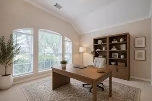 3318 Thistlegrove Ln, Sugar Land, TX 77498 - Photo 6
