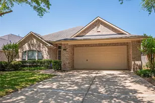 3318 Thistlegrove Ln, Sugar Land, TX 77498 - Photo 2