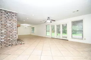 6702 Spring Leaf Dr, Spring, TX 77379 - Photo 10