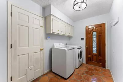 5718 Glenmere Lane, Spring, TX 77379 - Photo 16