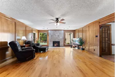 5718 Glenmere Lane, Spring, TX 77379 - Photo 18