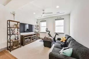 801 Fisher St, Houston, TX 77018 - Photo 16