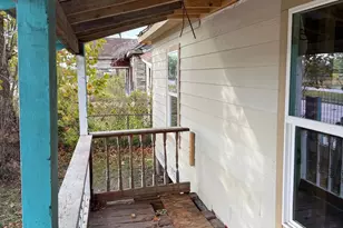 5113 Hirsch Rd, Houston, TX 77026 - Photo 2