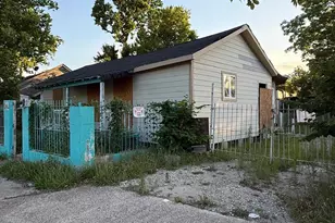 5113 Hirsch Rd, Houston, TX 77026 - Photo 1
