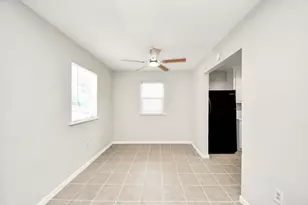 3910 Hoffman St, Houston, TX 77026 - Photo 12