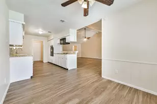 2230 E Clare St, Deer Park, TX 77536 - Photo 14