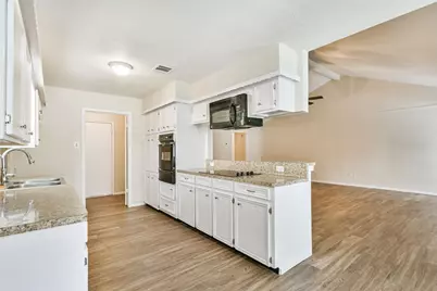 2230 E Clare Street, Deer Park, TX 77536 - Photo 8