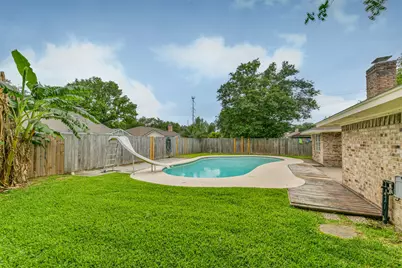 2230 E Clare Street, Deer Park, TX 77536 - Photo 30