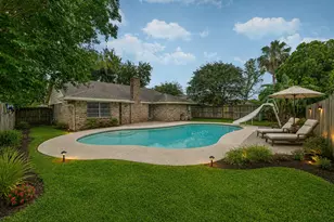 2230 E Clare St, Deer Park, TX 77536 - Photo 26