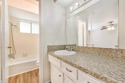 2230 E Clare Street, Deer Park, TX 77536 - Photo 18