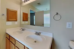 8102 Sweetstone Bluff Ln, Cypress, TX 77433 - Photo 14