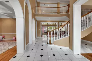 1715 Forestlake Dr, Sugar Land, TX 77479 - Photo 4