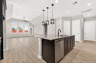 1923 Hickory Grv Ln, Tomball, TX 77375 - Photo 2
