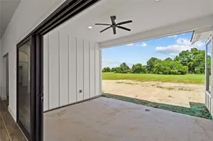 1863 Jones Dr, Alvin, TX 77511 - Photo 38