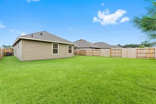 3053 Pampaneria Dr, Conroe, TX 77301 - Photo 34