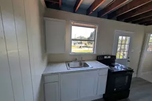 2600 Shanks Rd, Angleton, TX 77515 - Photo 4