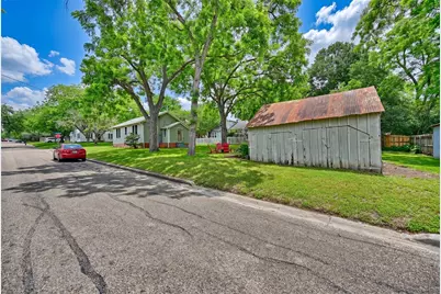 1500 Church Street, Brenham, TX 77833 - Photo 24