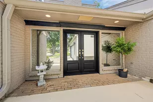 12219 Briar Forest Dr, Houston, TX 77077 - Photo 4