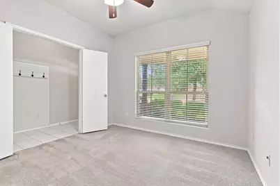2913 Landing Edge Lane, League City, TX 77539 - Photo 4