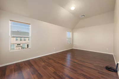 5911 Rosemary Circle, Baytown, TX 77521 - Photo 34