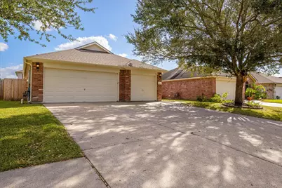 104 Laurel Meadow Court, La Marque, TX 77568 - Photo 8