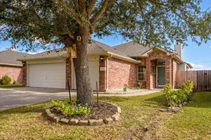 104 Laurel Meadow Ct, La Marque, TX 77568 - Photo 4