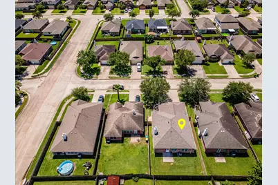 104 Laurel Meadow Court, La Marque, TX 77568 - Photo 40