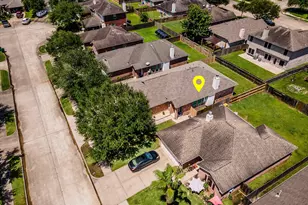 104 Laurel Meadow Ct, La Marque, TX 77568 - Photo 32