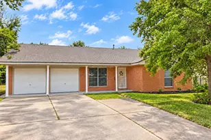 10807 Safeguard St, Houston, TX 77047 - Photo 2